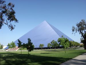 California State University Long Beach Votes For Bds The Forward Walter Pyramid At California State University Long Beach