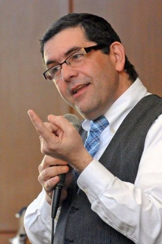 Rigoberto Emmanuel Viñas