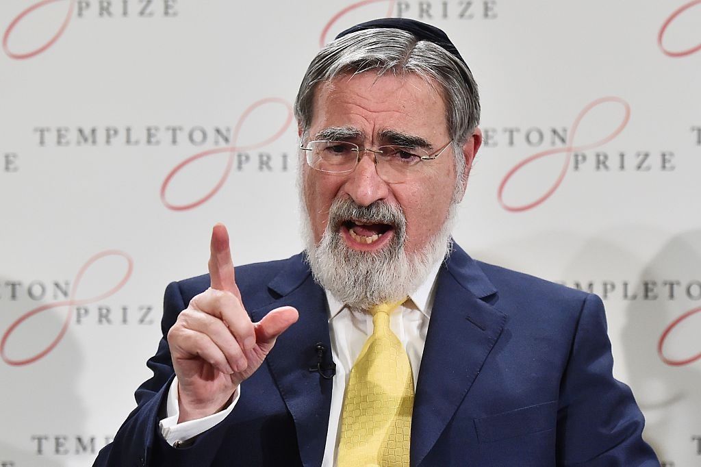 rabbi jonathan sacks how to face future without fear the forward jonathan milstein