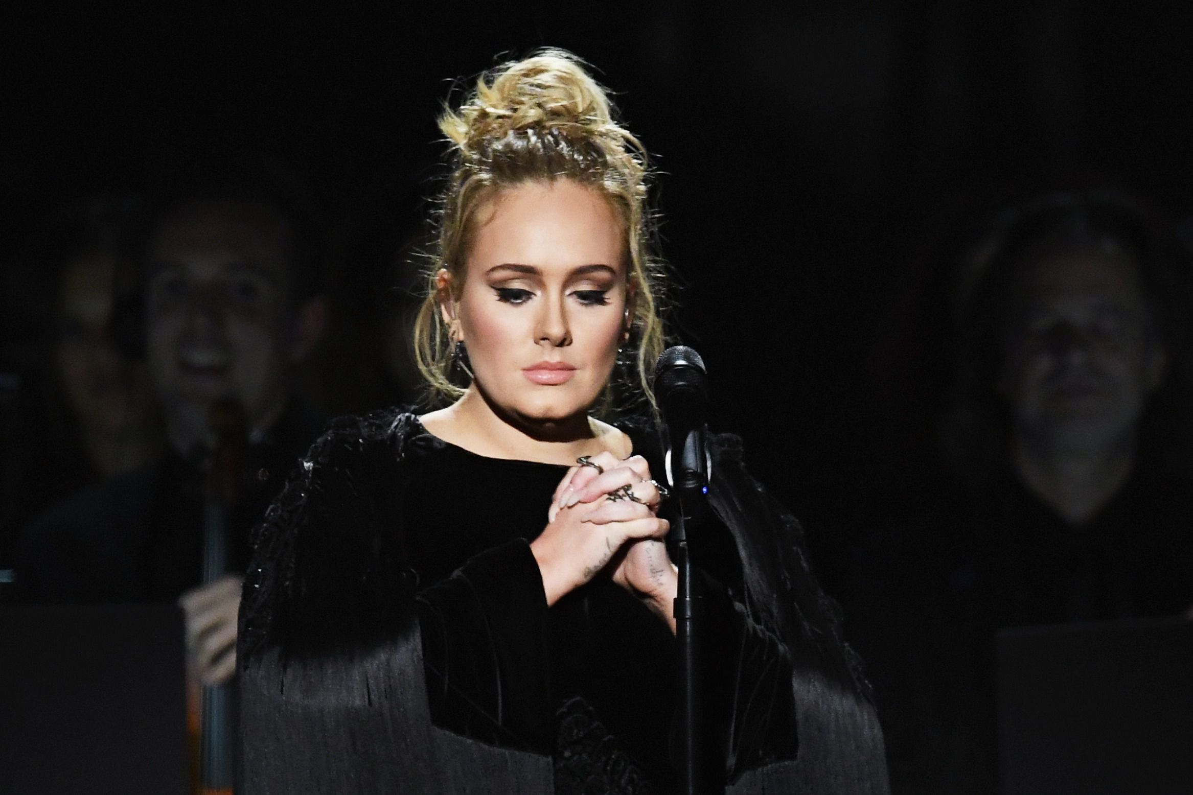 Adele Gets Candid About Lifelong Struggle With Depression foto foto Adele Gets Candid About Lifelong Struggle With Depression